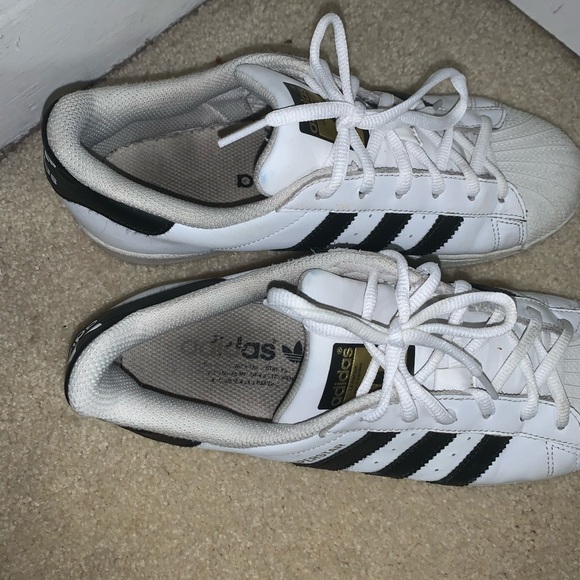 adidas superstars sneakers - Picture 5 of 8